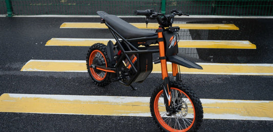 How to Ride Your Riding Times eBike in the Rain: Traction, Braking and Protection