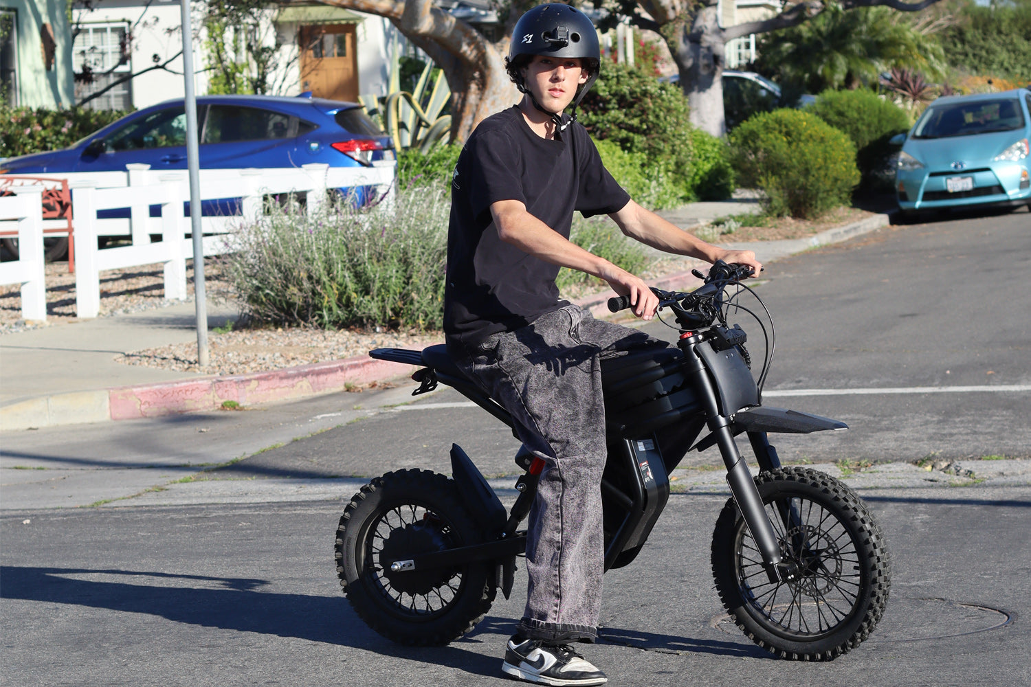 GT54 Pro Electric Mini Motorbike - 3000W 40 MPH High-Performance