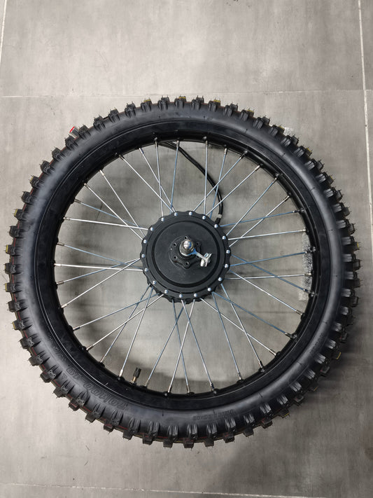 Rear motor wheel for GT73 electric bike, featuring durable treads and sturdy spokes.