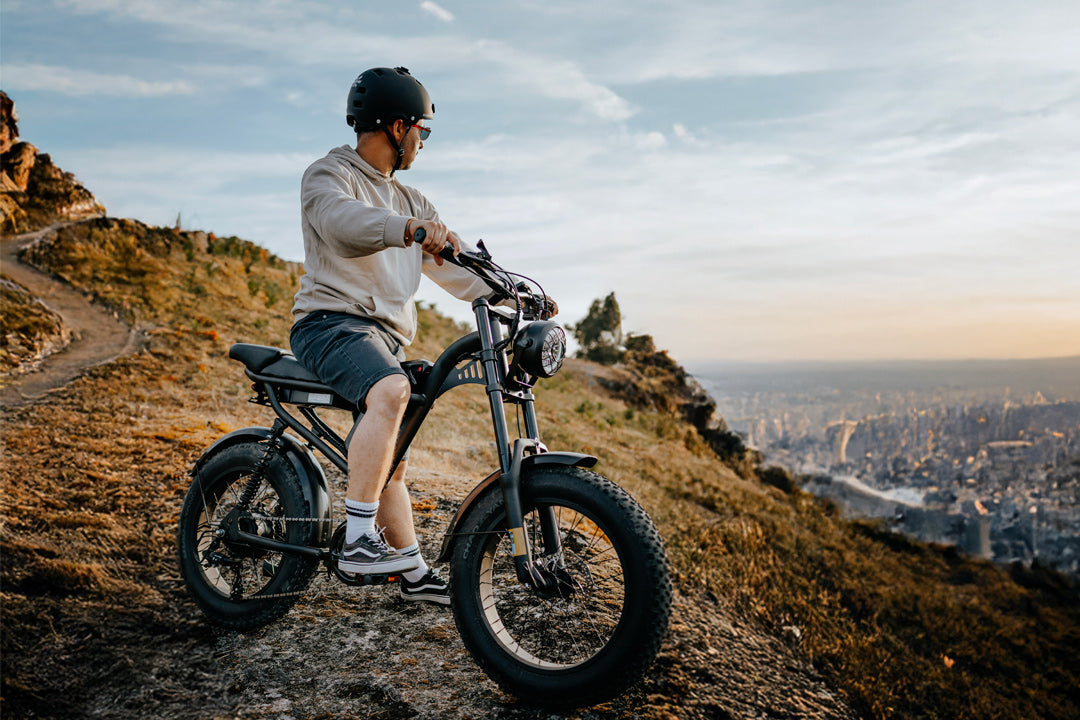 coast smart ride electric bicycle Priority E-COAST Belt Drive Bike | Step-Through | Gloss White bike is built to help you make every ride more enjoyable Smart eBike Ride: Electric Bike